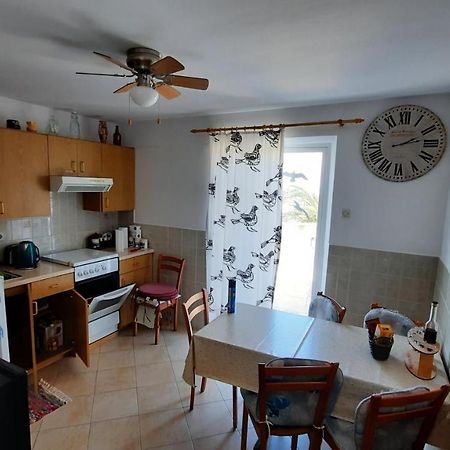 Apartment Pinoapplosinj Veli Lošinj Exterior foto